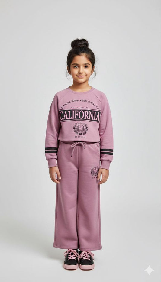 Girls California Lounge Co-ord Set – Soft Magenta Sweatshirt & Wide-Leg Pants | Premium Winter Loungewear for Kids (Copy)