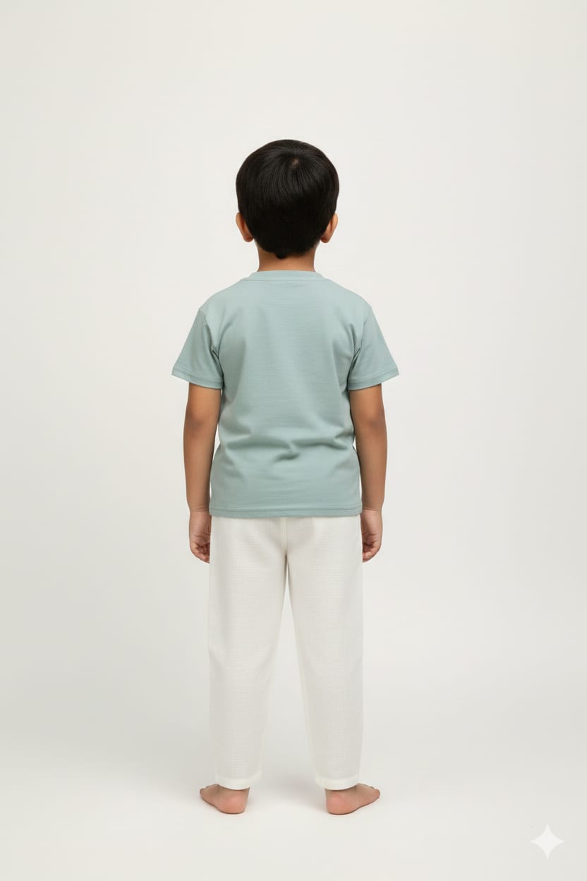 Mint Green Oversize Cotton T-Shirt with Natural Jute Pocket – Summer Essential