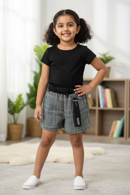 Checkered Fashion Girls Shorts with Lace Waist