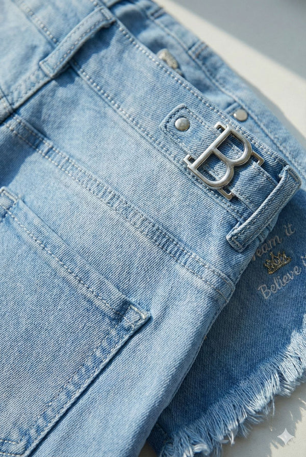 Light Blue Graphic Denim Shorts with Belt – Frayed Hem Summer Shorts