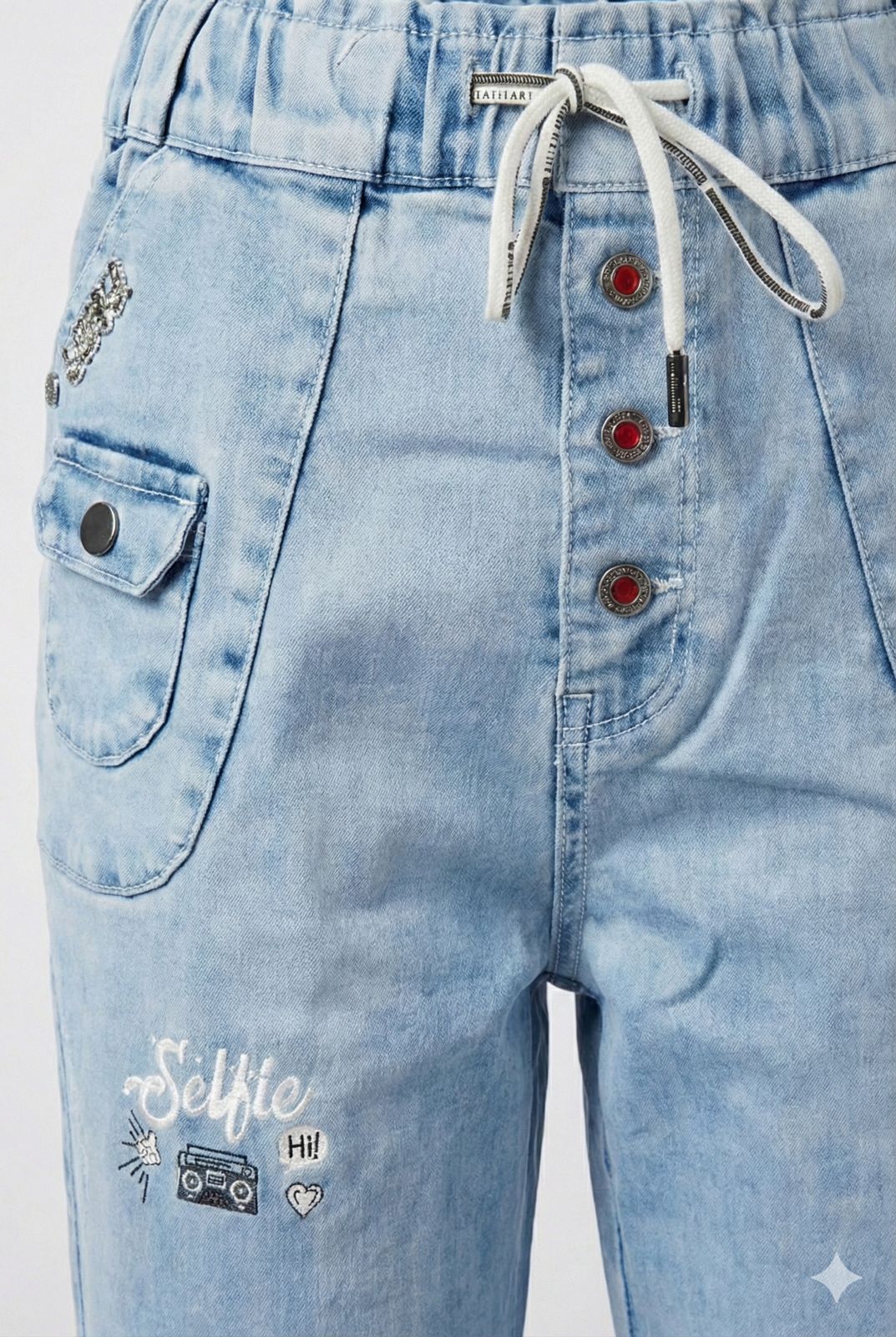 Soft Light Blue Denim Capri Pants with Elastic Drawstring Waist – Relaxed Comfort Fit