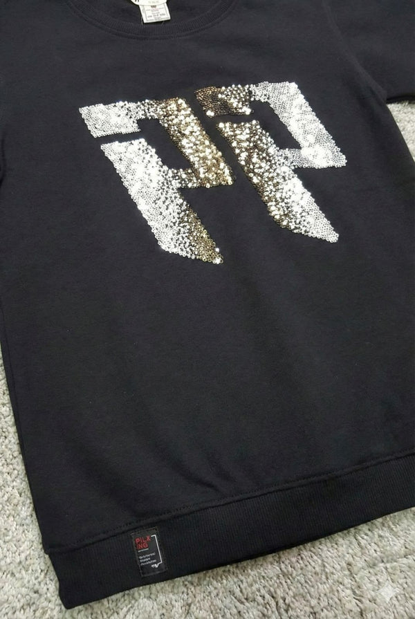 Black Embellished Sweatshirt – Full Sleeve Winter Comfort Top