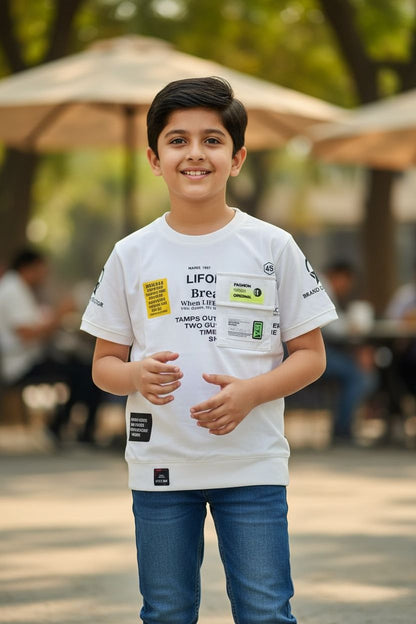 White Graphic T-Shirt with Pocket – Party Street Style Tee