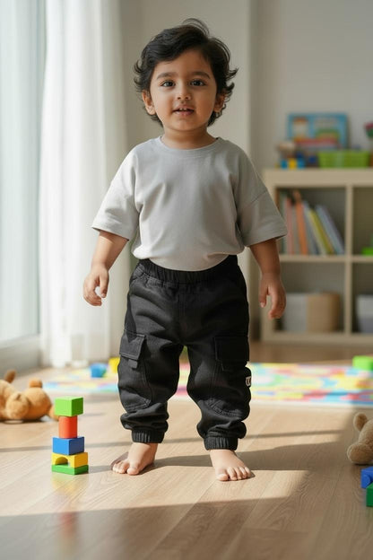 Black Baggy Cargo Joggers – Winter Collection