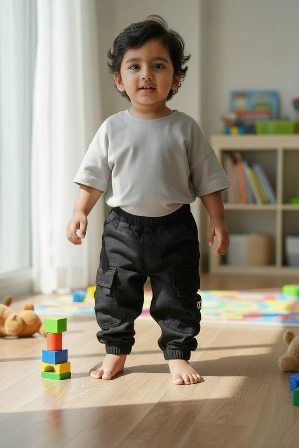 Black Baggy Cargo Joggers – Winter Collection