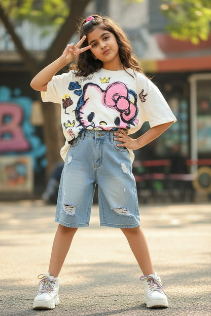 Hello Kitty Oversized Crop Top – Stylish Back Graphic and Embossed Kitty