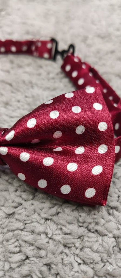 Mehroon & White Polka Dot Bow Tie Ready to Use– Easy Wear Formal Accessory for Boys