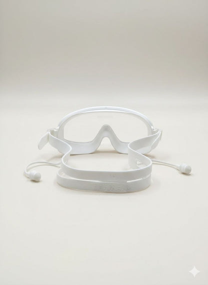 White Unisex Swimming Goggles With Ear Plugs – Clear Vision, Leak-Proof, Anti-Fog Eye Protection