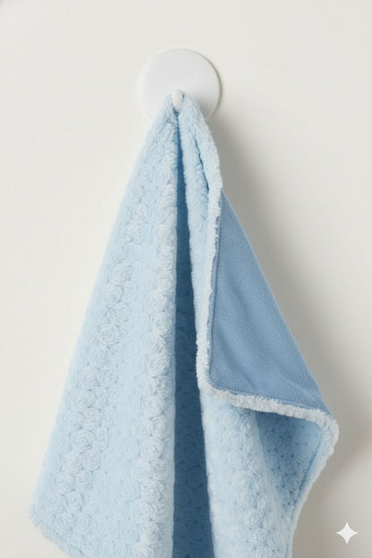 Blue Furry Ultra-Soft Infant Blanket – Cozy & Gentle for Newborns